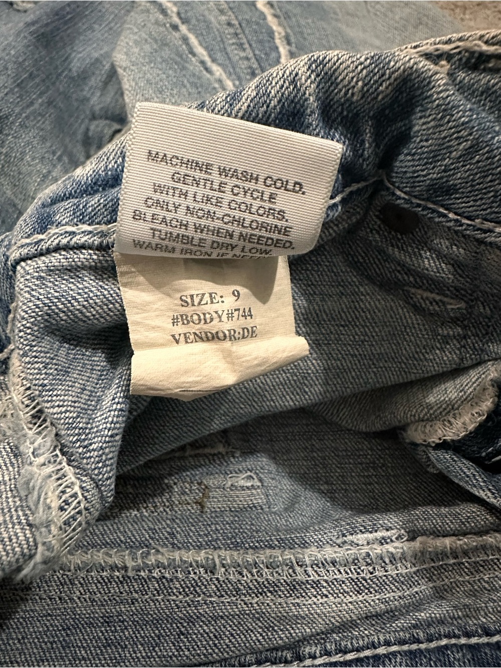 Hint Jeans Y2K Distressed Denim Skirt Frayed Hem Blue Size 9 - Picture 7 of 8